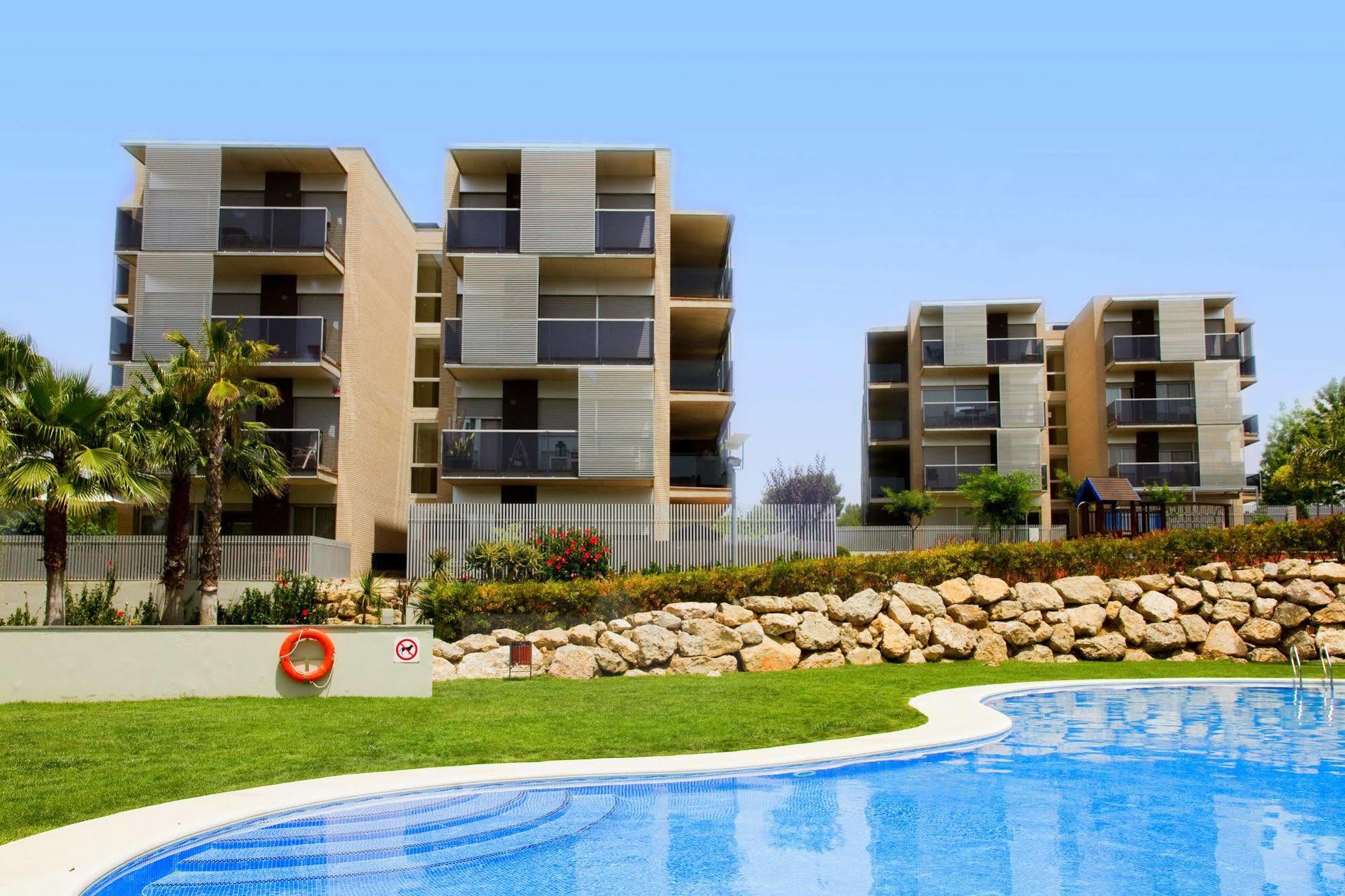Paradise Village Litoral Costa Dorada Salou Exteriör bild