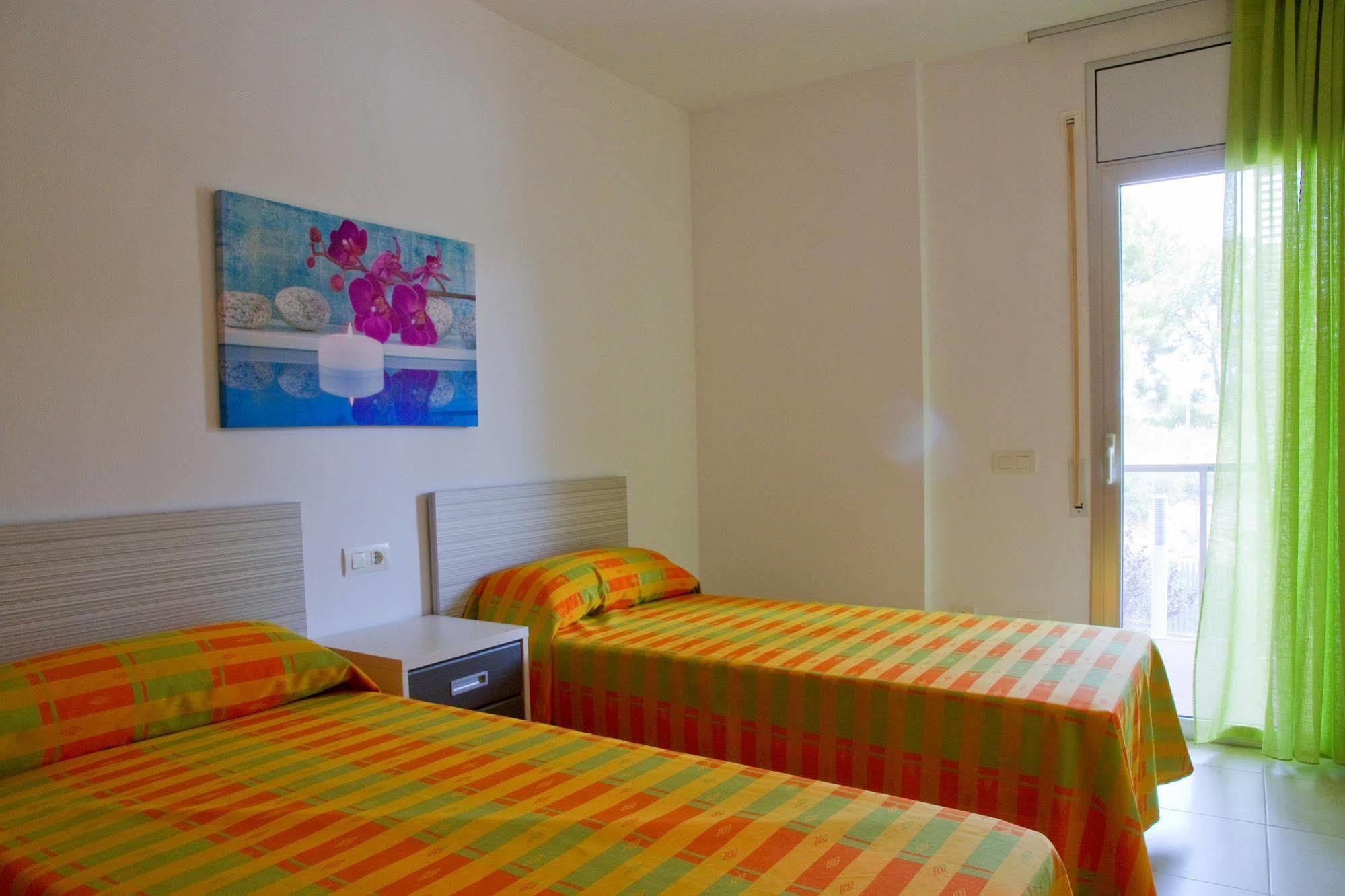 Paradise Village Litoral Costa Dorada Salou Exteriör bild