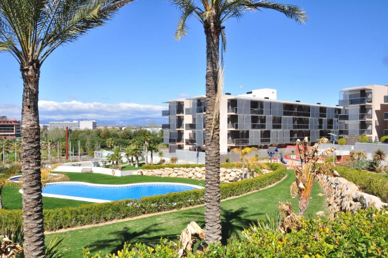 Paradise Village Litoral Costa Dorada Salou Exteriör bild